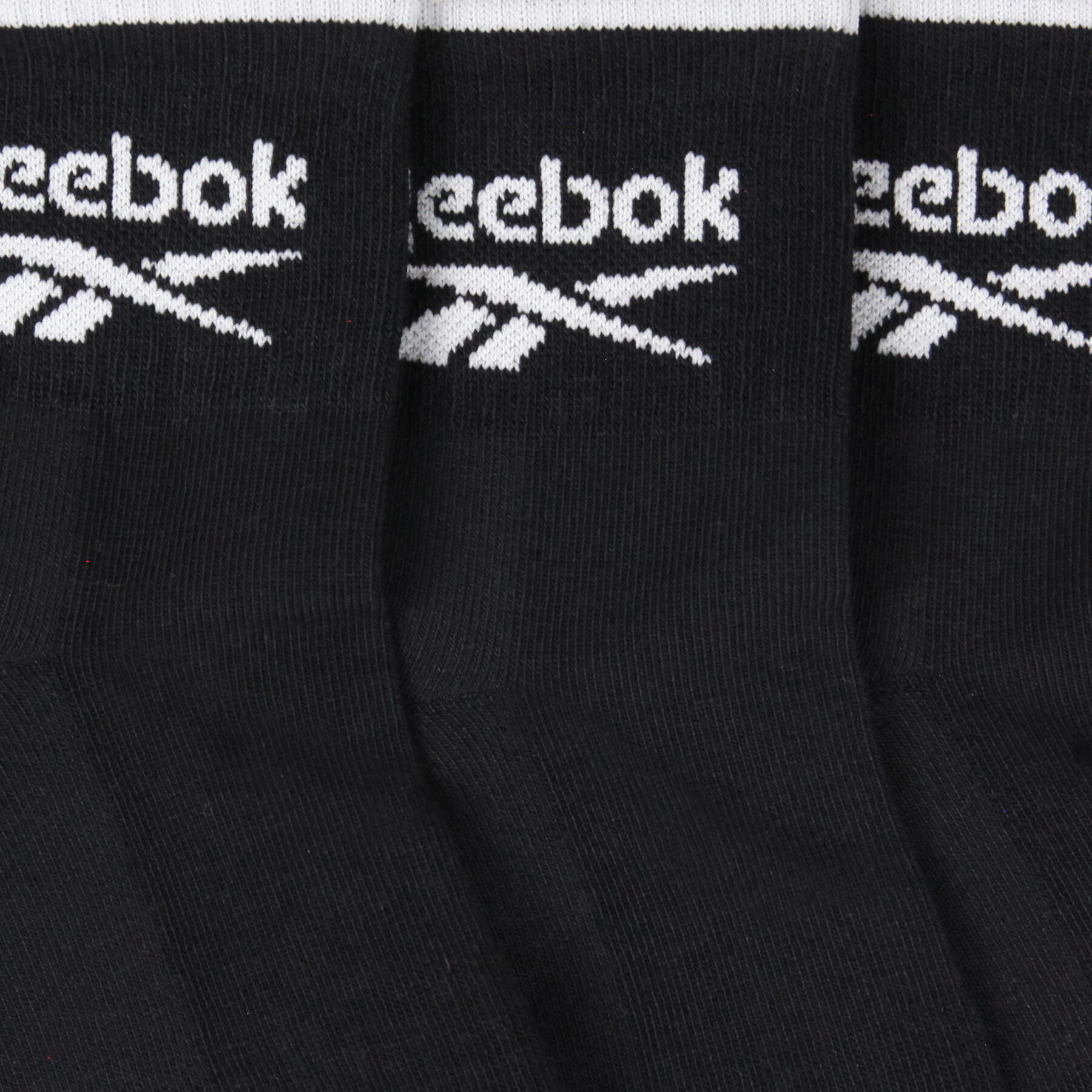 3 PairPack Quarter Length Ankle Sport Sock With Cushioned Sole And Seamless Toes 3/4