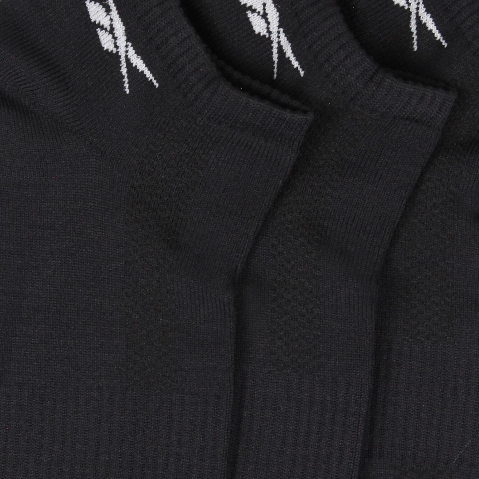 3 Pair Pack Low Cut Trainer Sports Socks With Arch Support And Seamless Toes 4/4