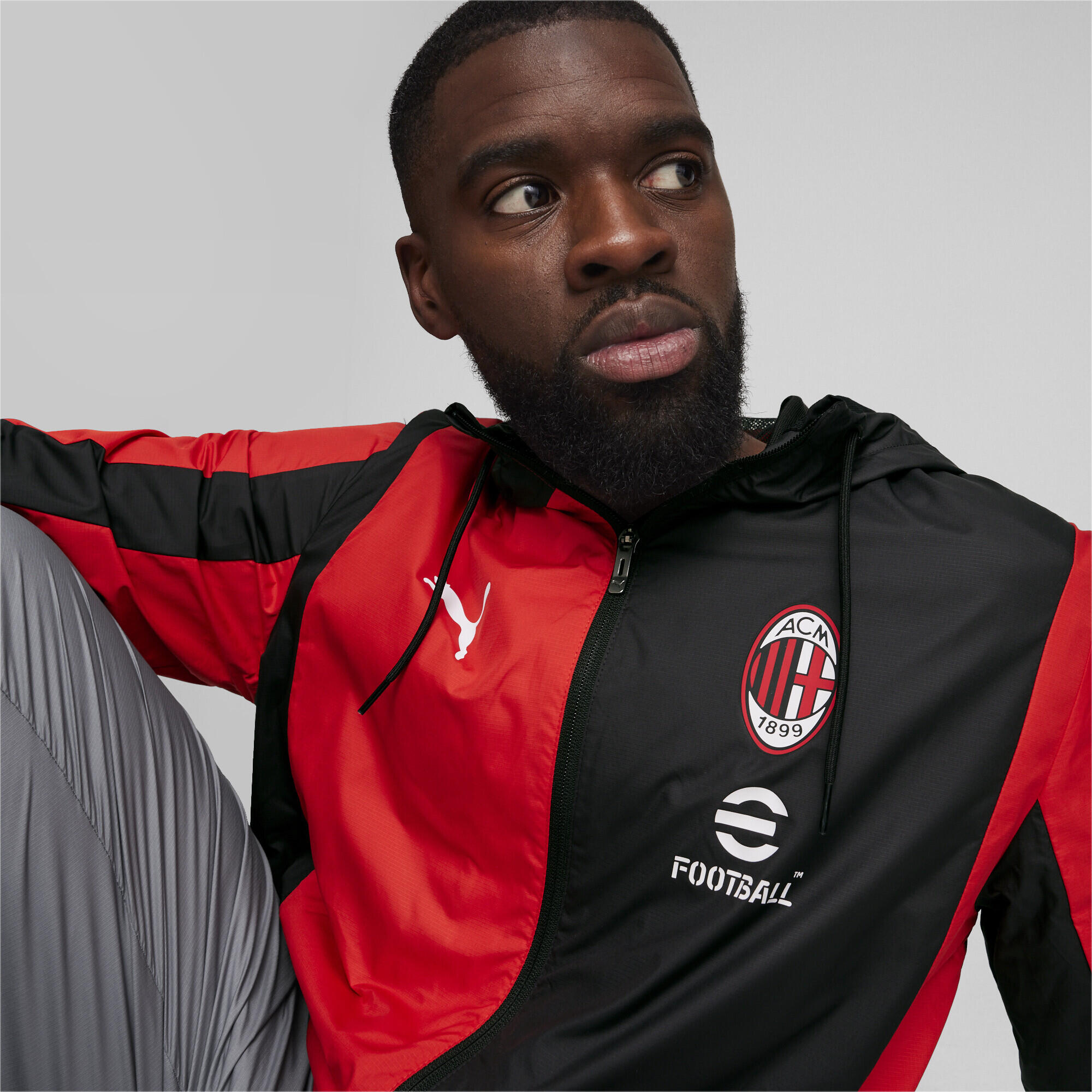 Chaqueta prepartido AC Milan PUMA Black For All Time Red 4/7