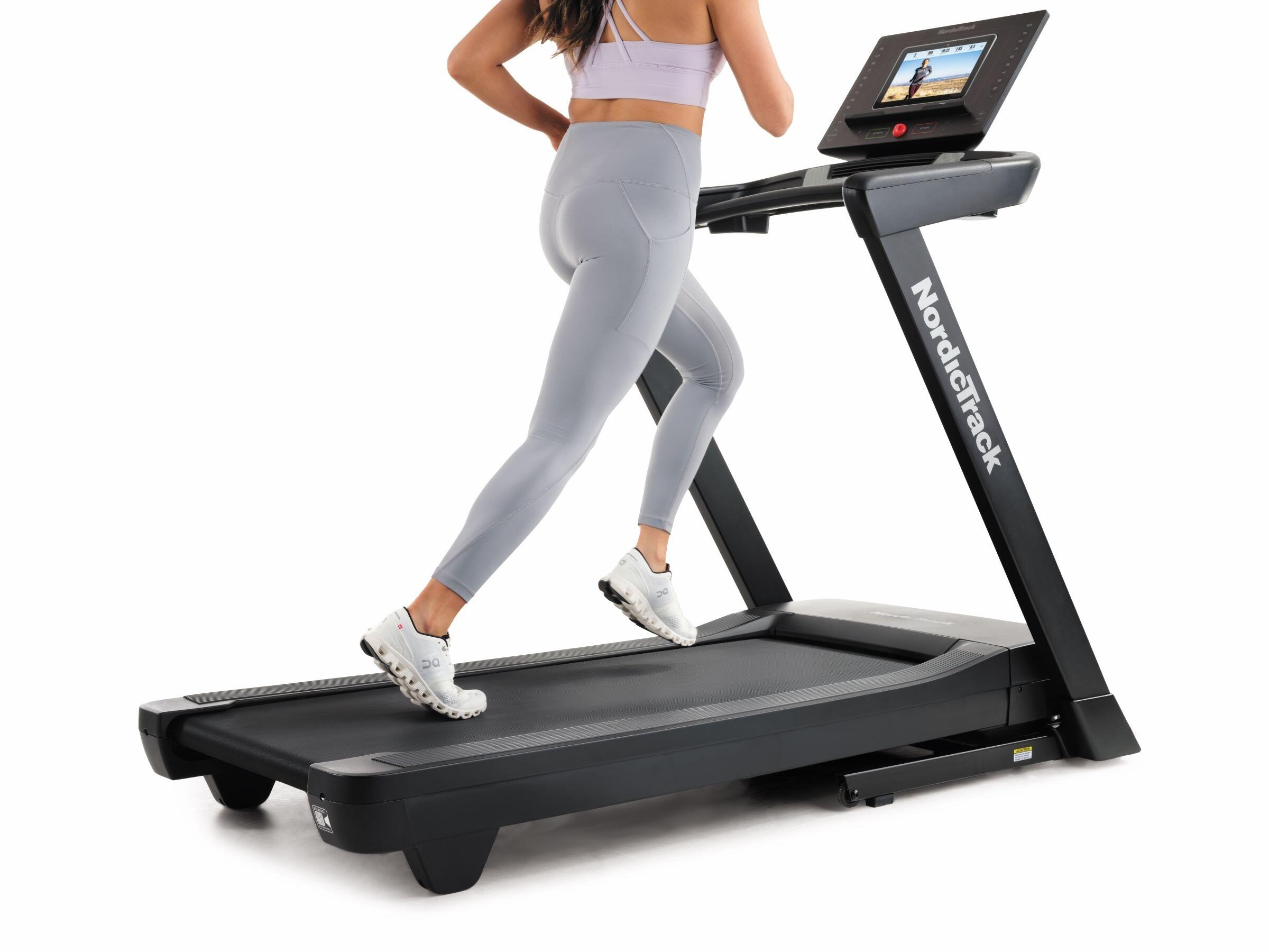 NordicTrack EXP 10i Futópad 4/7
