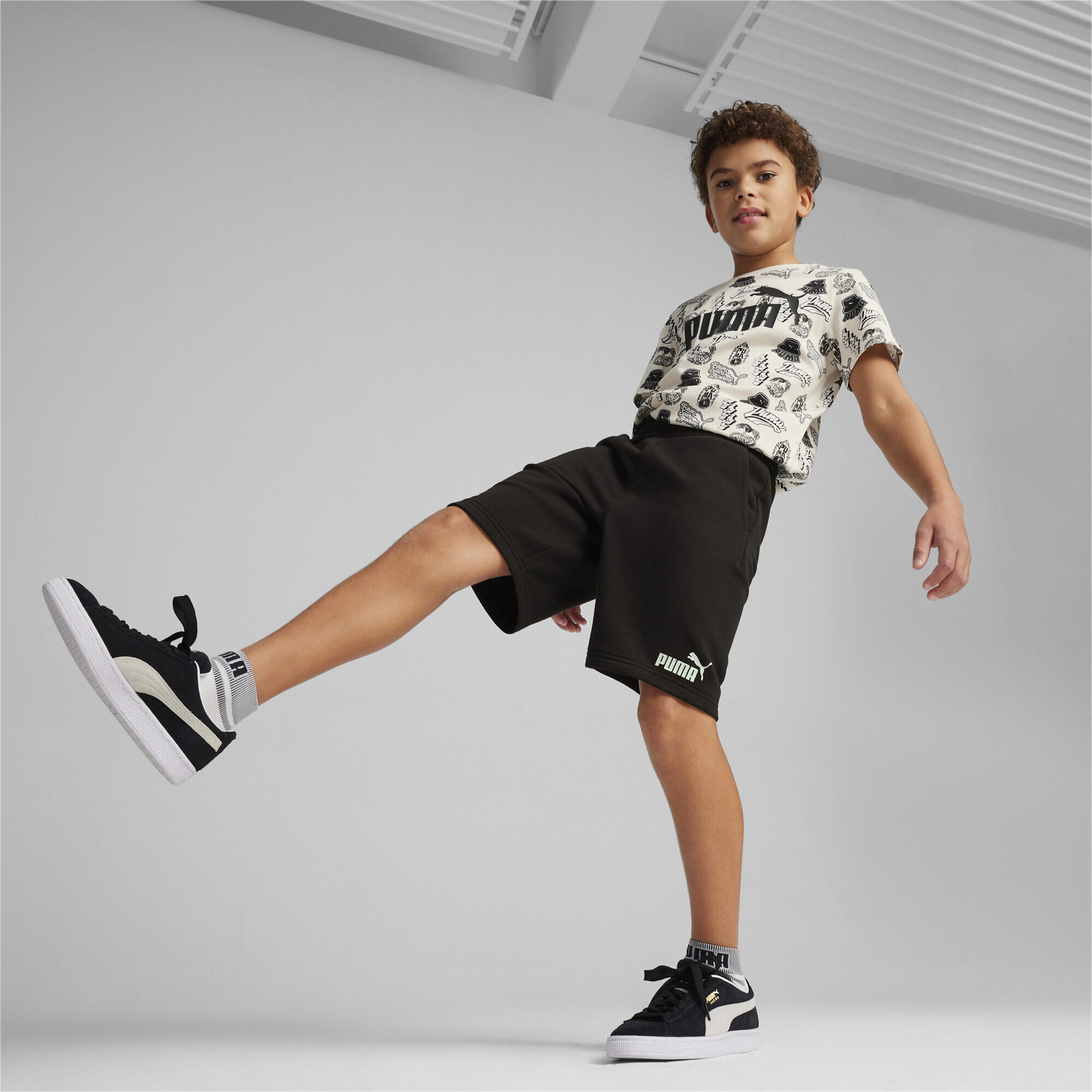 Shorts ESS+ Mid 90s per ragazzi PUMA 4/7