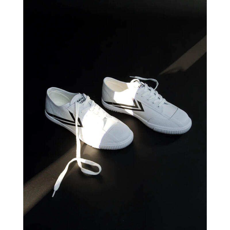 DAFU Plus Rubber Sole Exercise Sneakers - White x Black