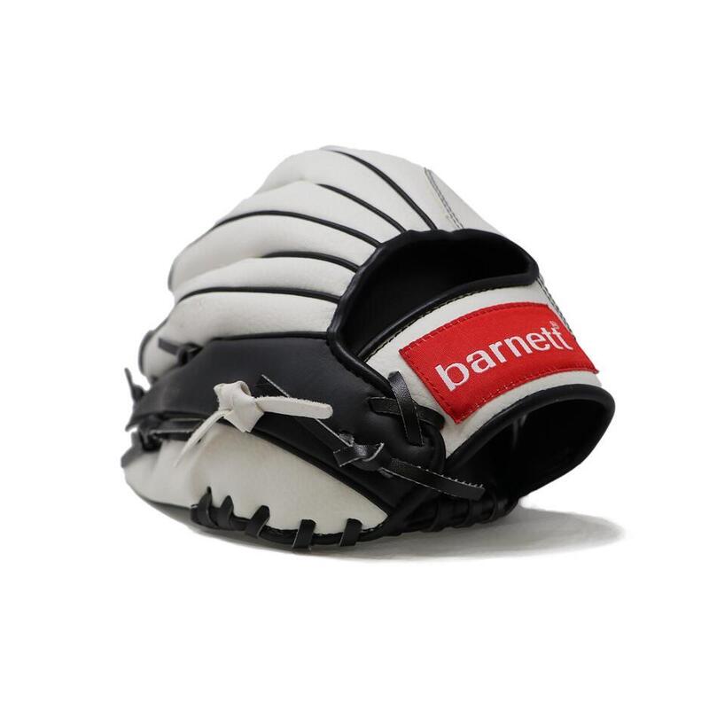 JL-115 – REG, Baseballová rukavice, profilovaná, velikost 11,5", bílá, (levá)