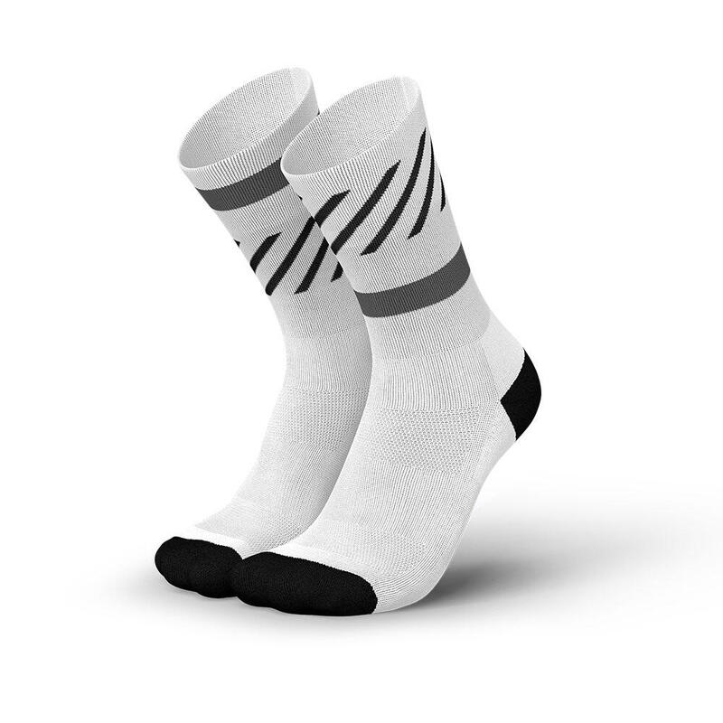 High-Cut Running Socks - Disrupts Whites