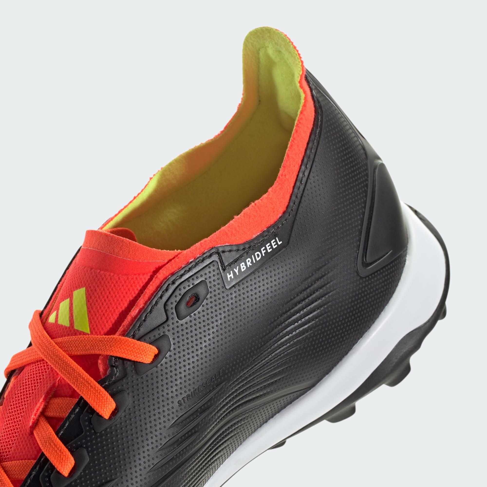 Predator 24 League Low Turf shoe