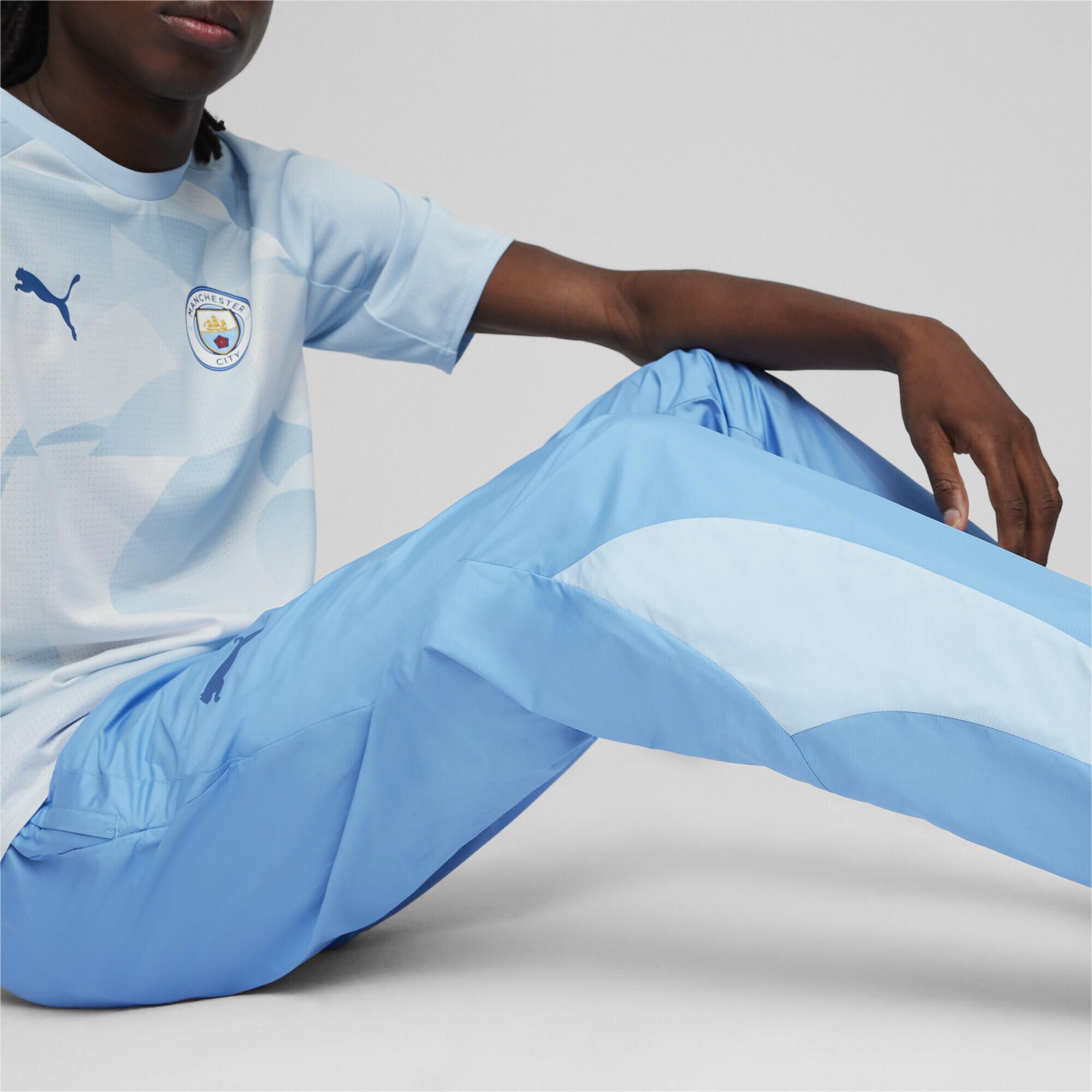 Pantalon tissé d'avant-match 23/24 Manchester City PUMA Regal Blue Silver Sky 3/6