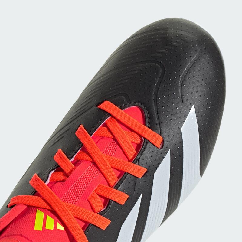 Bota de fútbol Predator Accuracy.1 Low césped natural húmedo