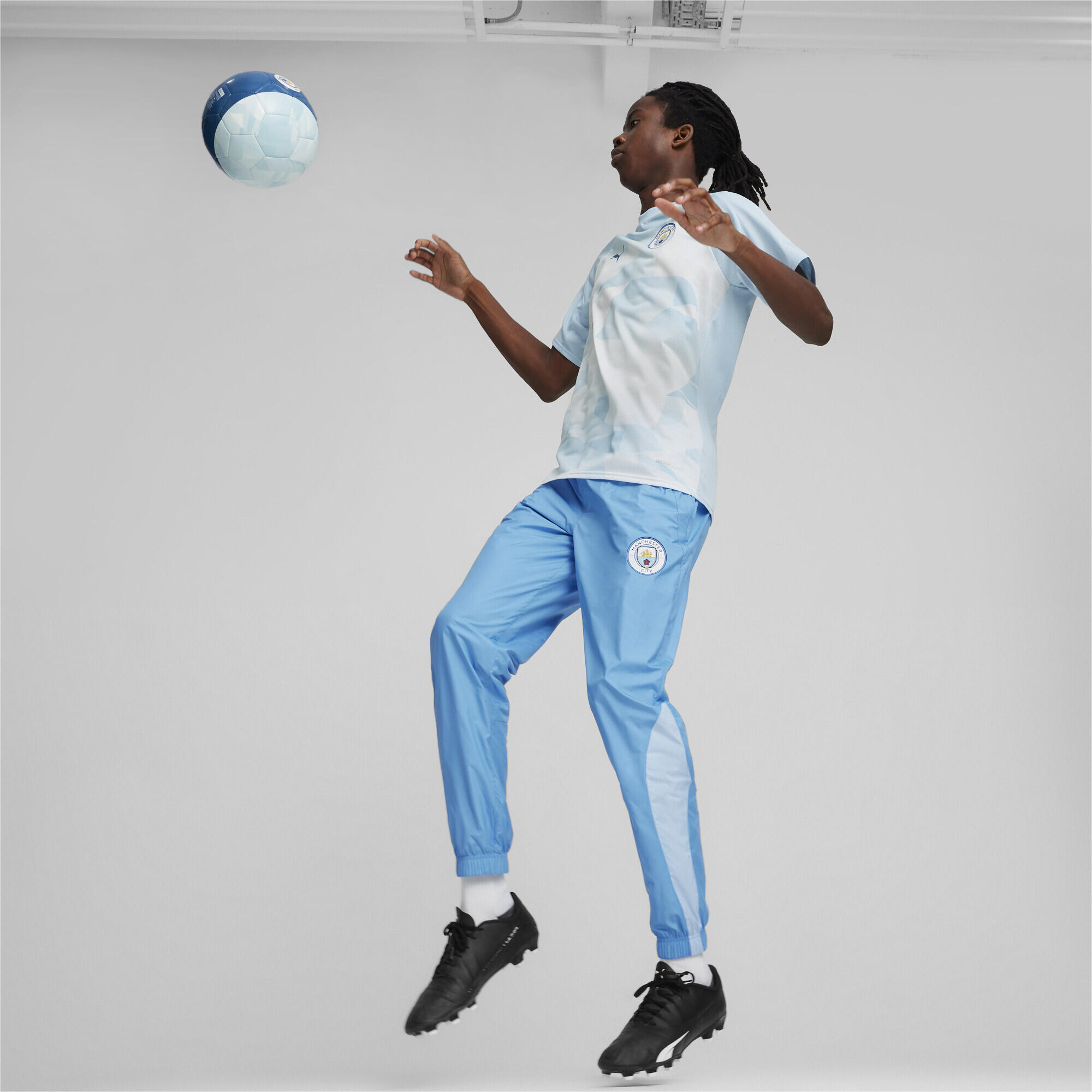 Maillot d'avant-match 23/24 Manchester City PUMA Silver Sky Lake Blue 4/7