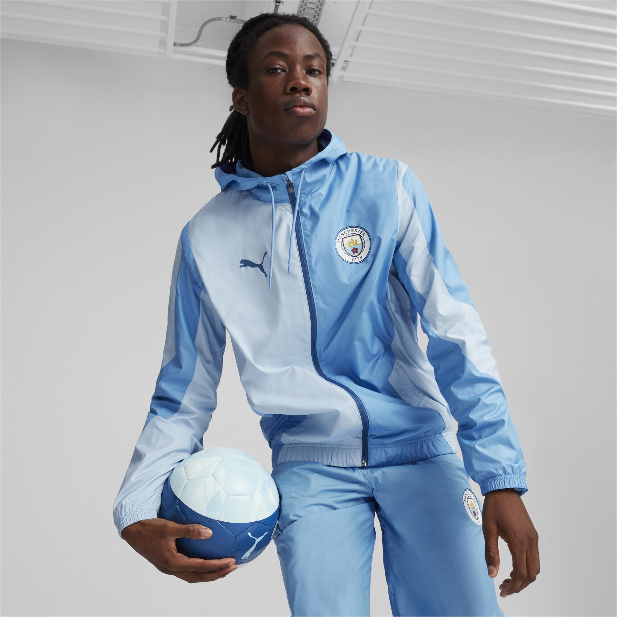 Chaqueta prepartido Manchester City PUMA Regal Blue Silver Sky 2/6