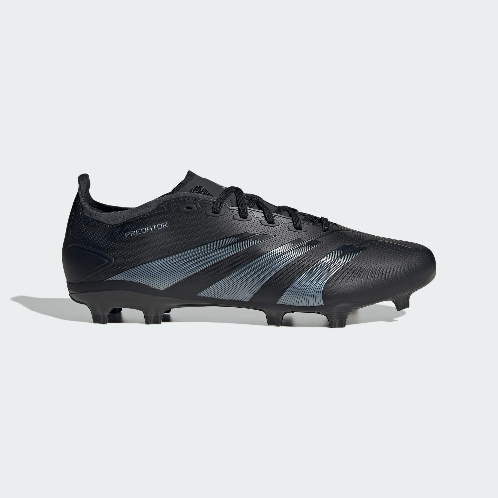 Predator League soccer boot Soft pitch