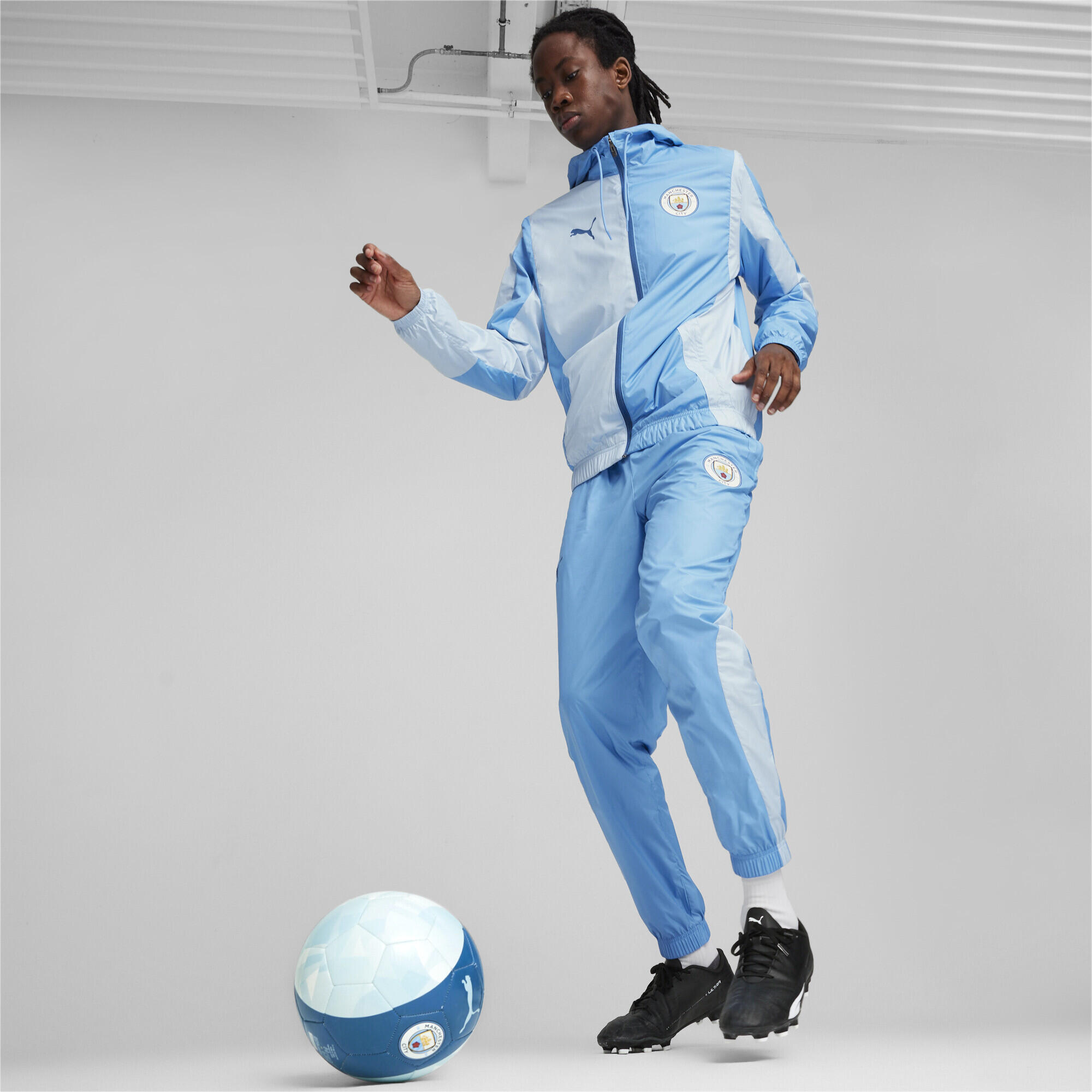 Chaqueta prepartido Manchester City PUMA Regal Blue Silver Sky 4/6