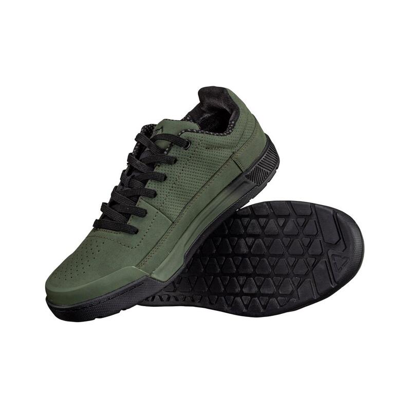 Schuh 2.0 Flat - Spinach