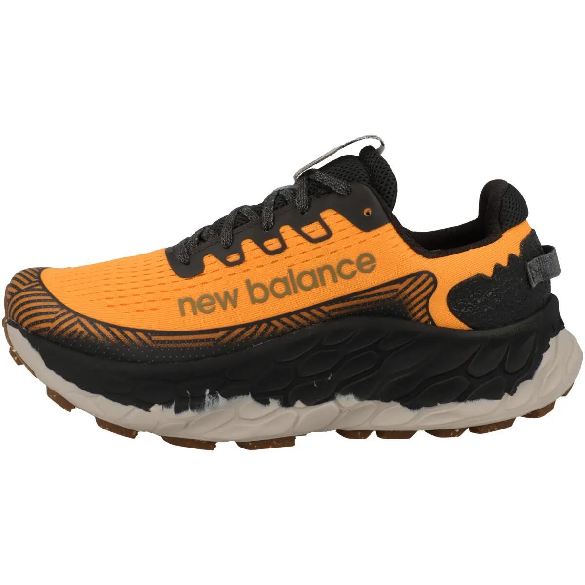 NEW BALANCE picture