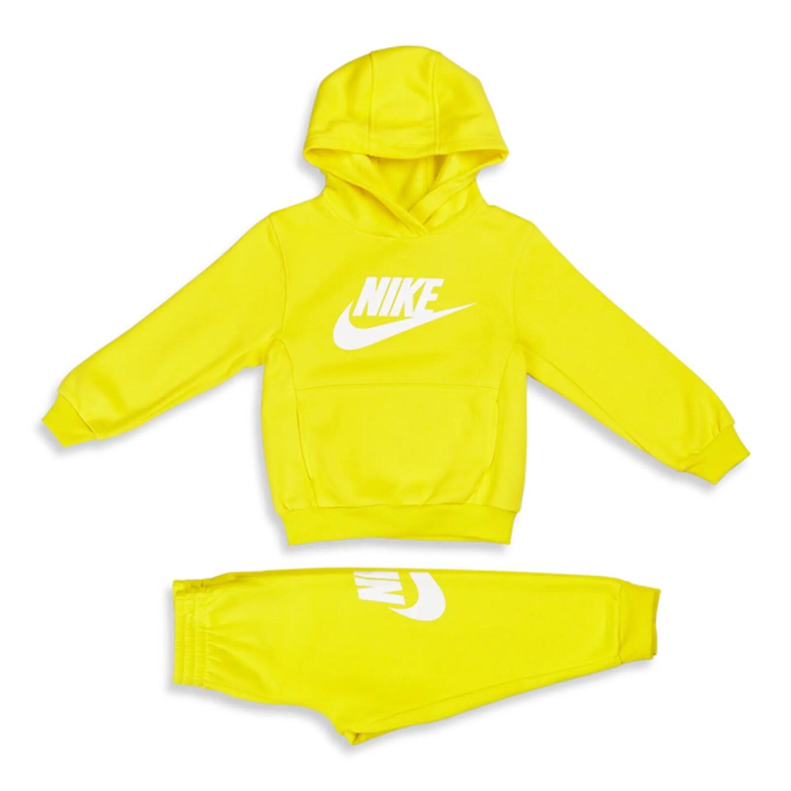 NIKE picture