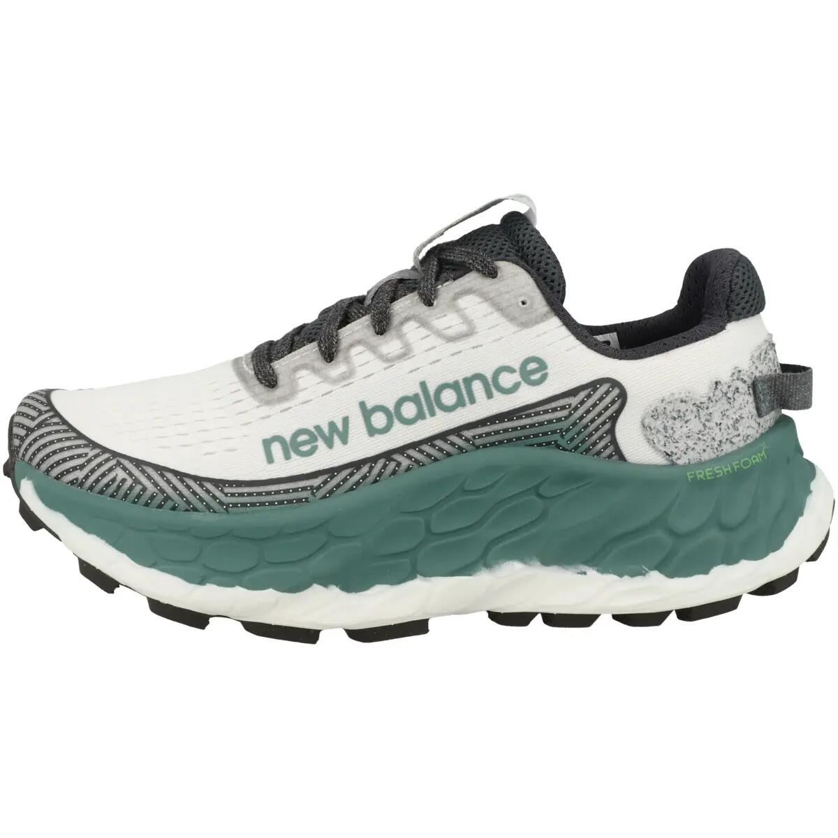 NEW BALANCE picture