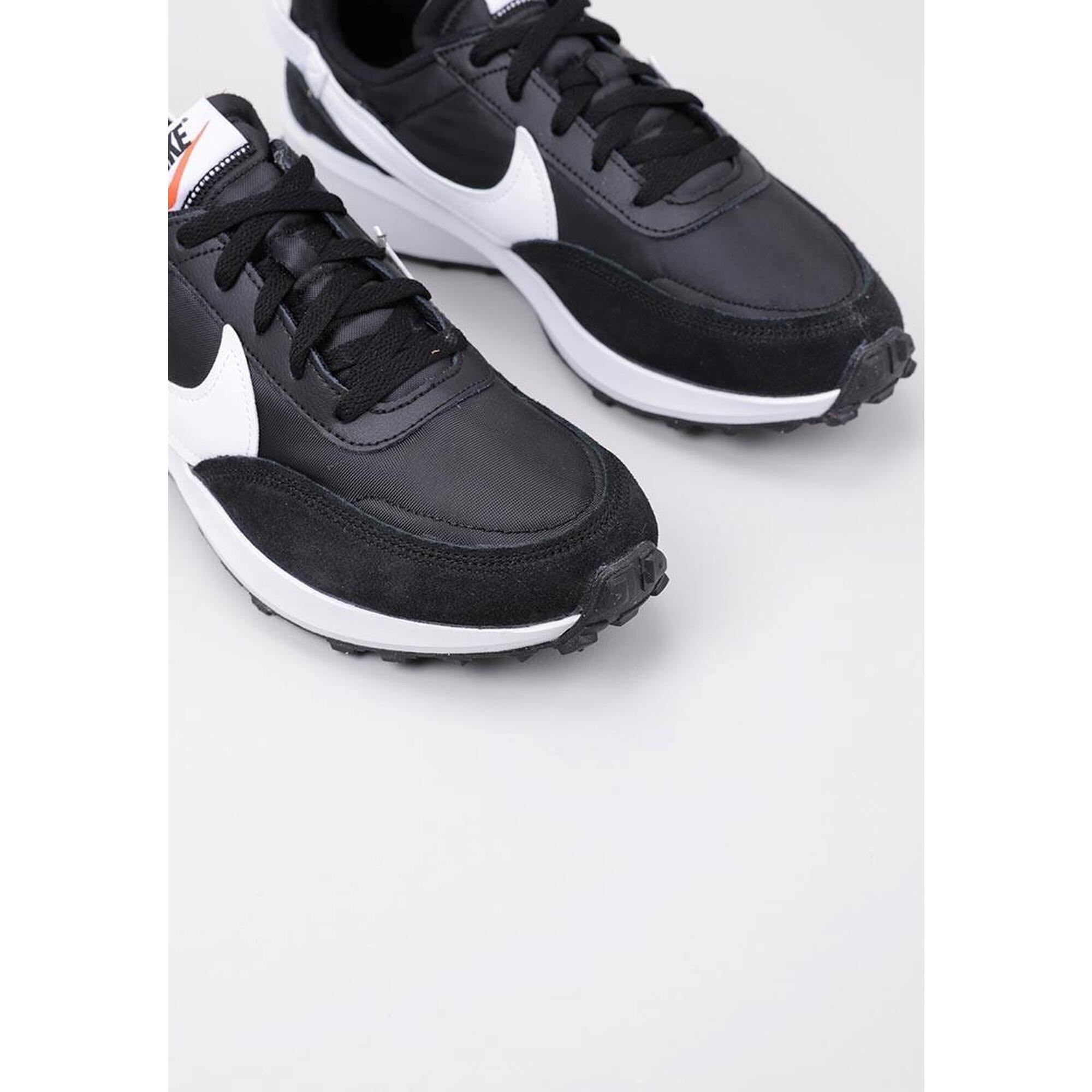 Zapatillas Deportivas Hombre NIKE Nike Waffle Debut Negro