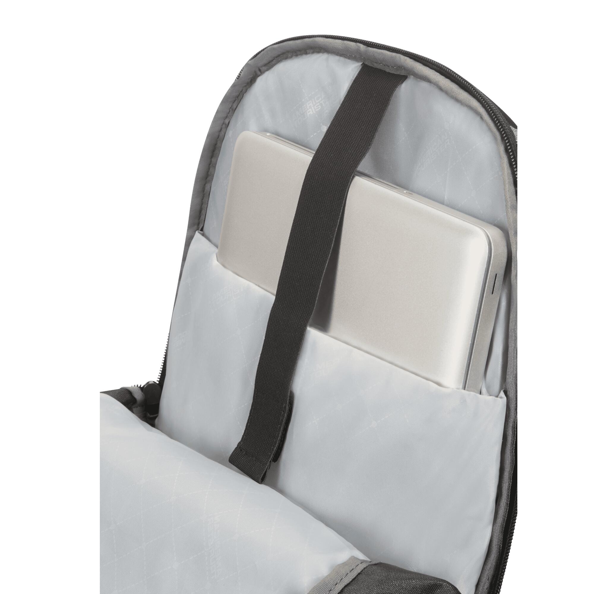 Plecak miejski biznesowy American Tourister Urban Groove 3/4