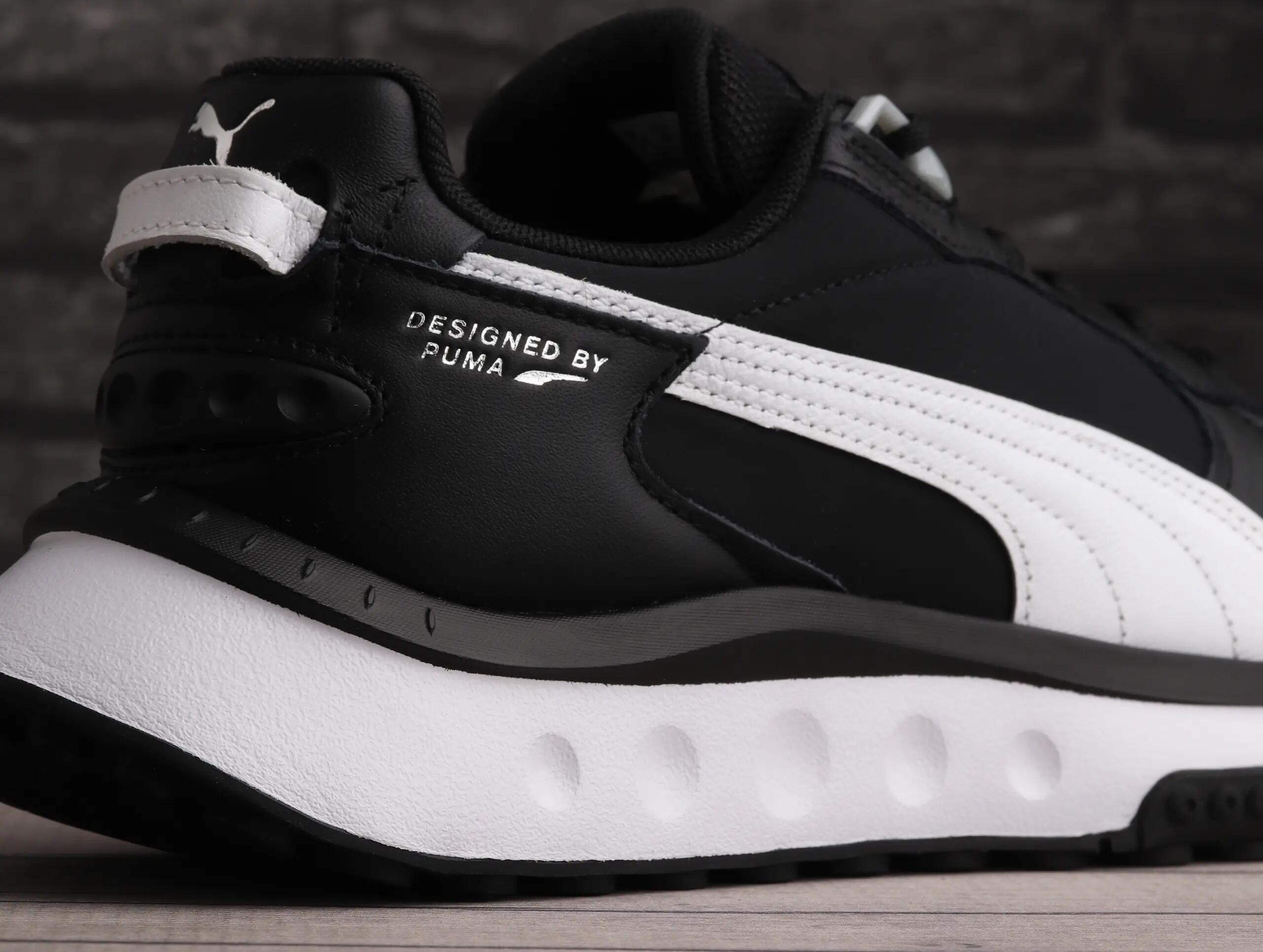 Scarpa universali uomo Puma Wild Rider Route 6/7
