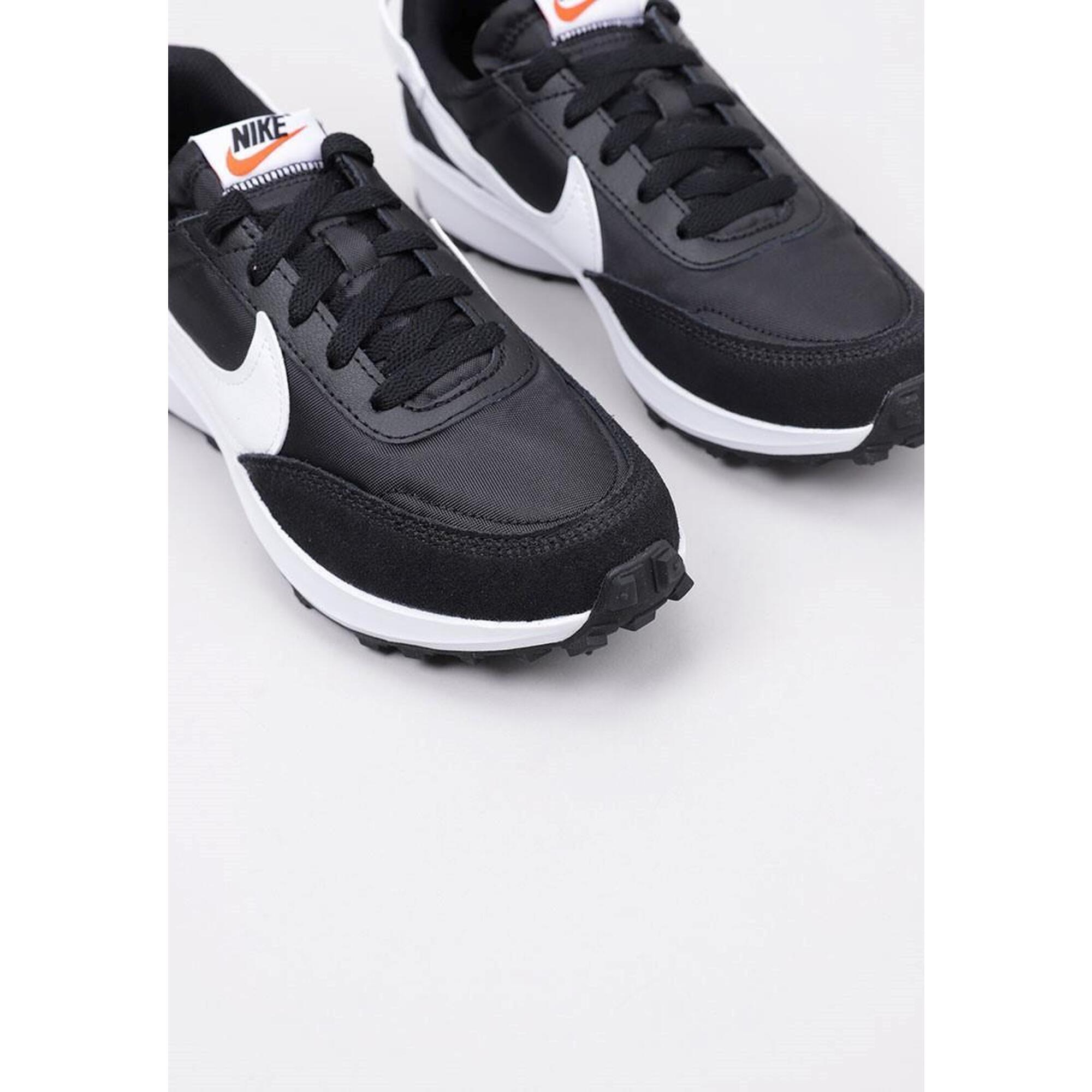 Zapatillas Deportivas Mujer NIKE Nike Waffle Debut Negro