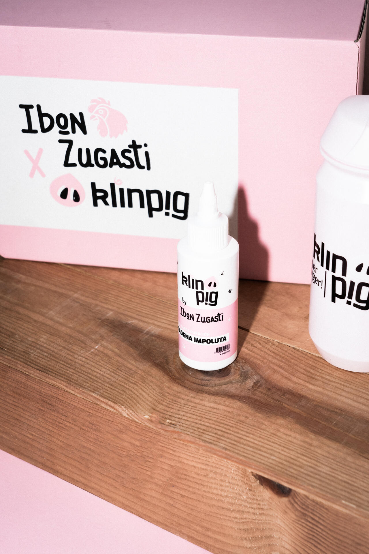 Pack Gallo 1 Klinpig: Cera 100 ml, Limpiador 1 l y Bidón 500 ml 5/5