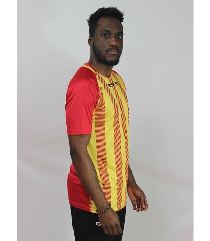 T-shirt uomo givova rosso/giallo 3/4
