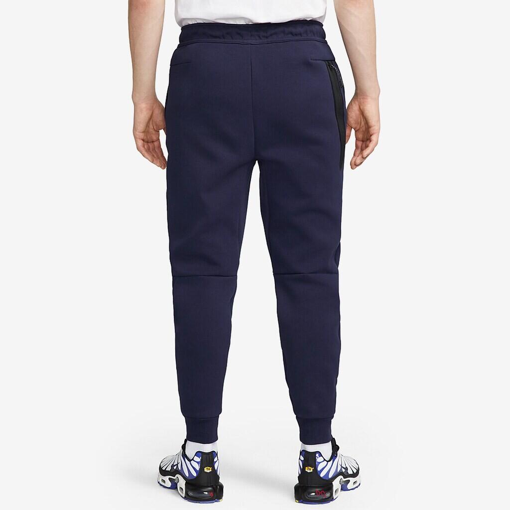 Jogginghose Paris St.-Germain Tech Fleece Herren NIKE 3/4