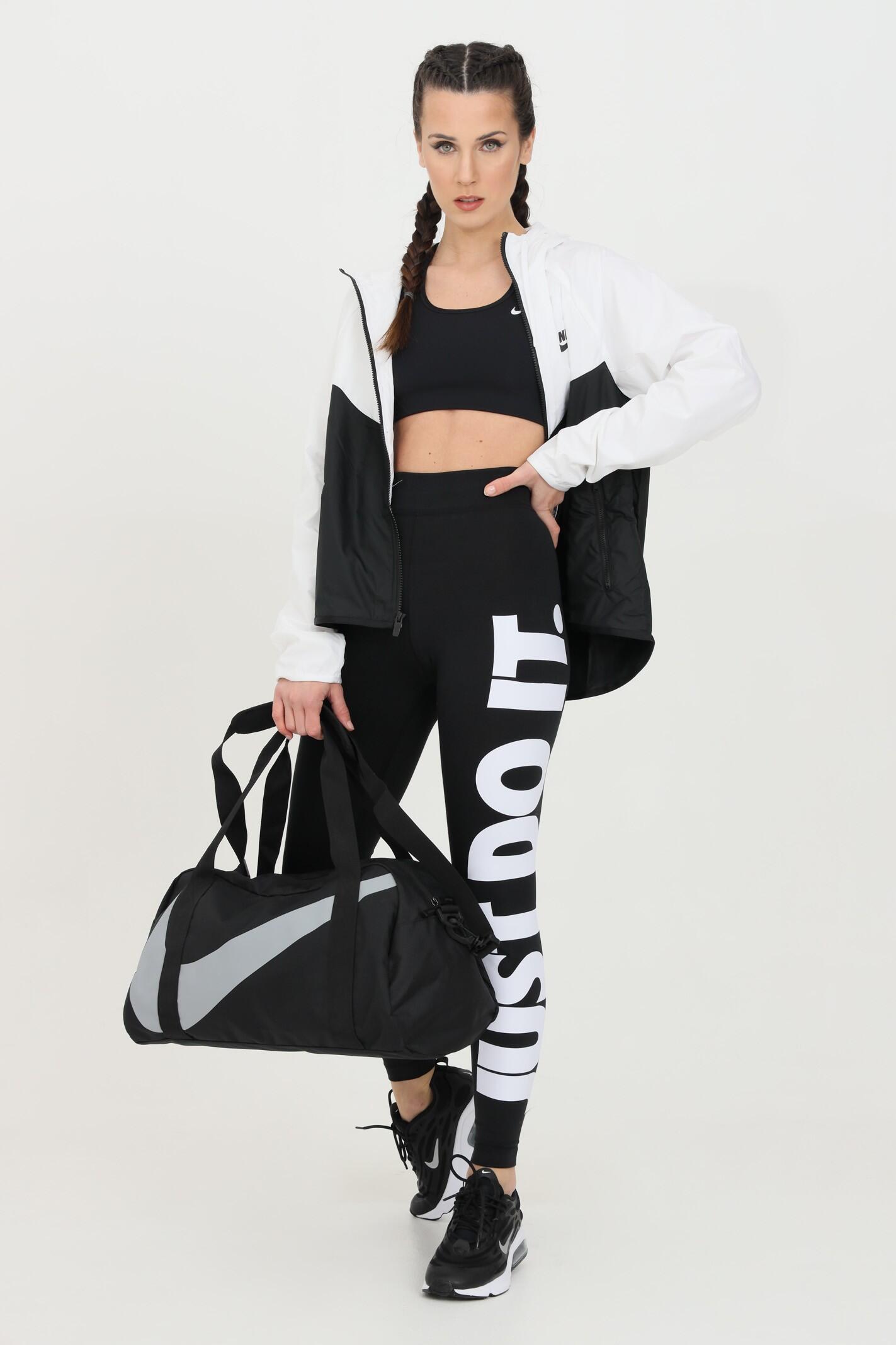 Nike Noir 4/5