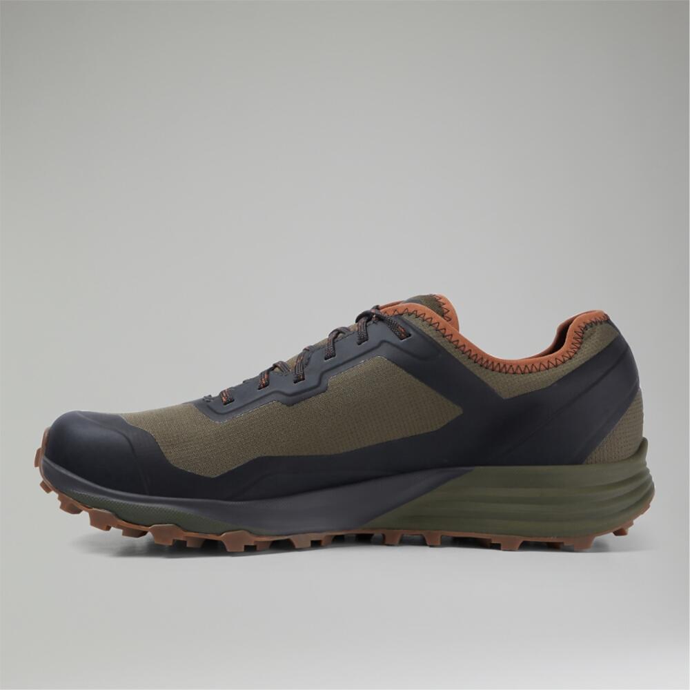 Men's VC22 Gore-Tex  Waterproof & Durable Walking Shoes 2/5