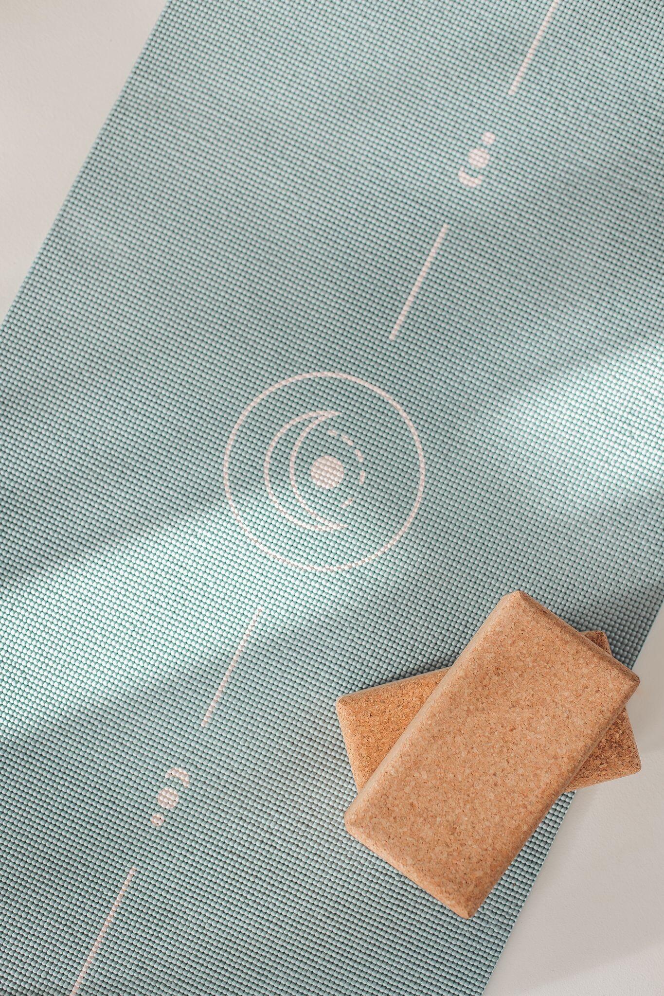 Lotus Yogamat sticky extra dik align asgroen 2/5