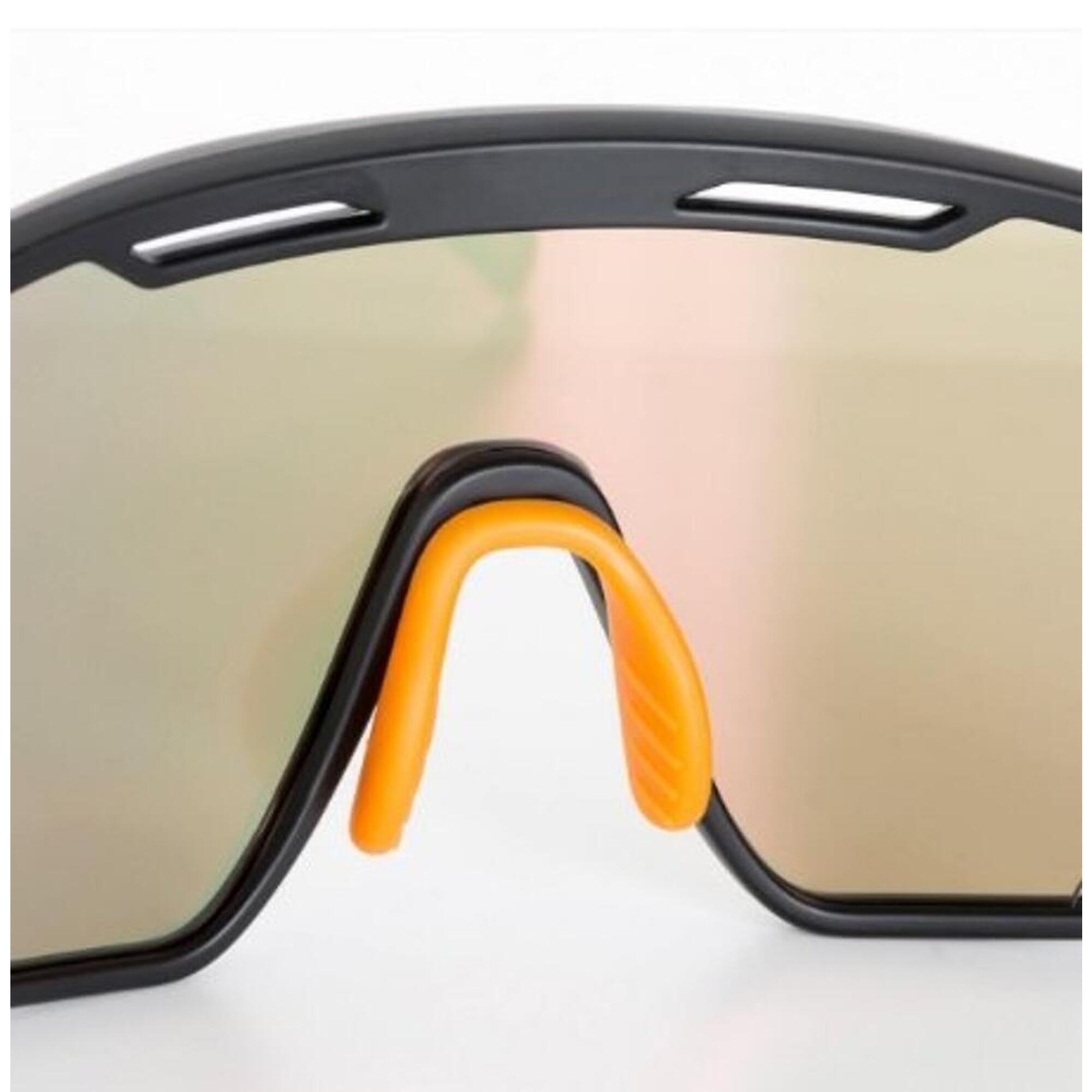 Eassun Paradiso sunglasses