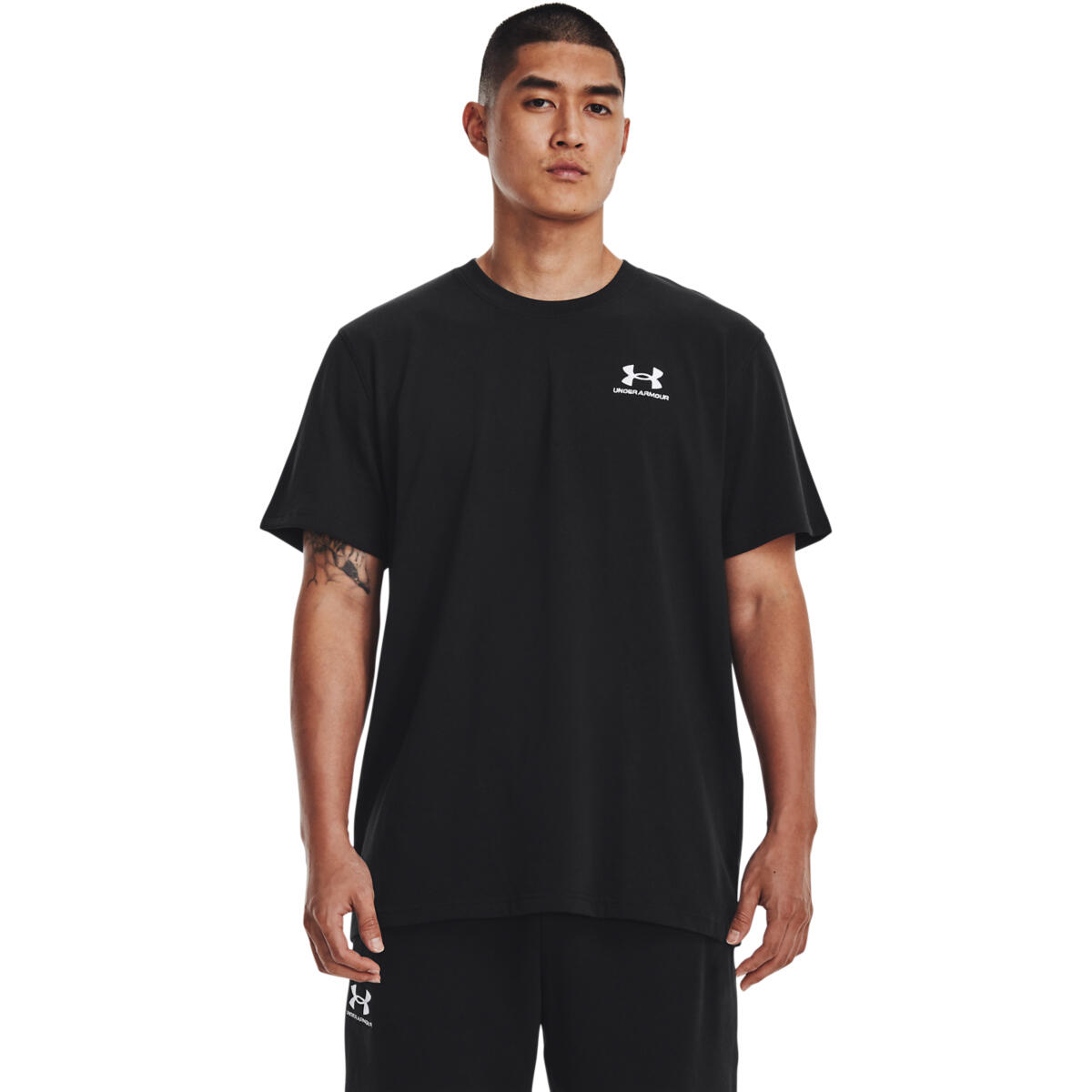 T-shirt under armour ua logo emb heavyweight ss, preto, homens