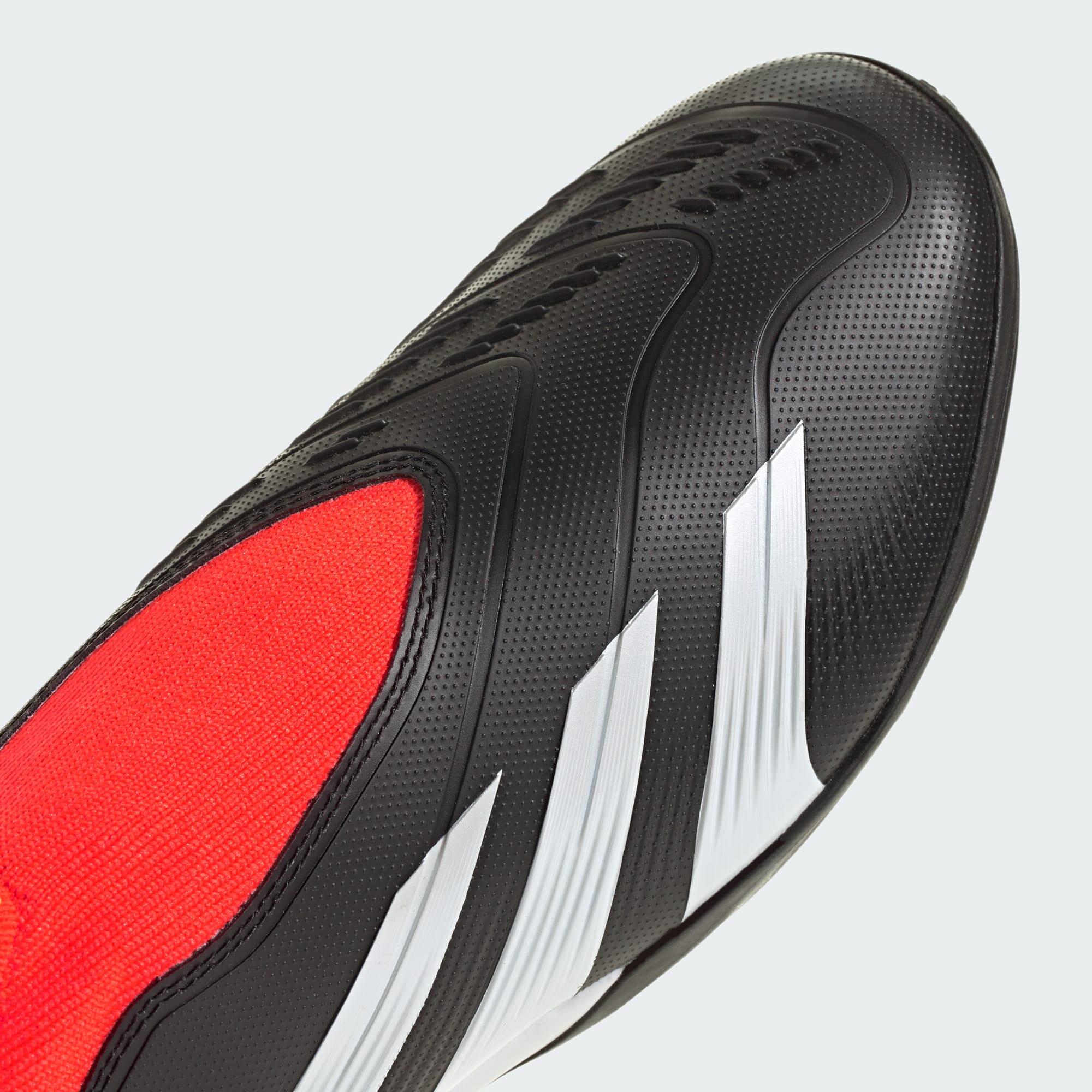 Predator 24 League Laceless TF Fußballschuh 6/7