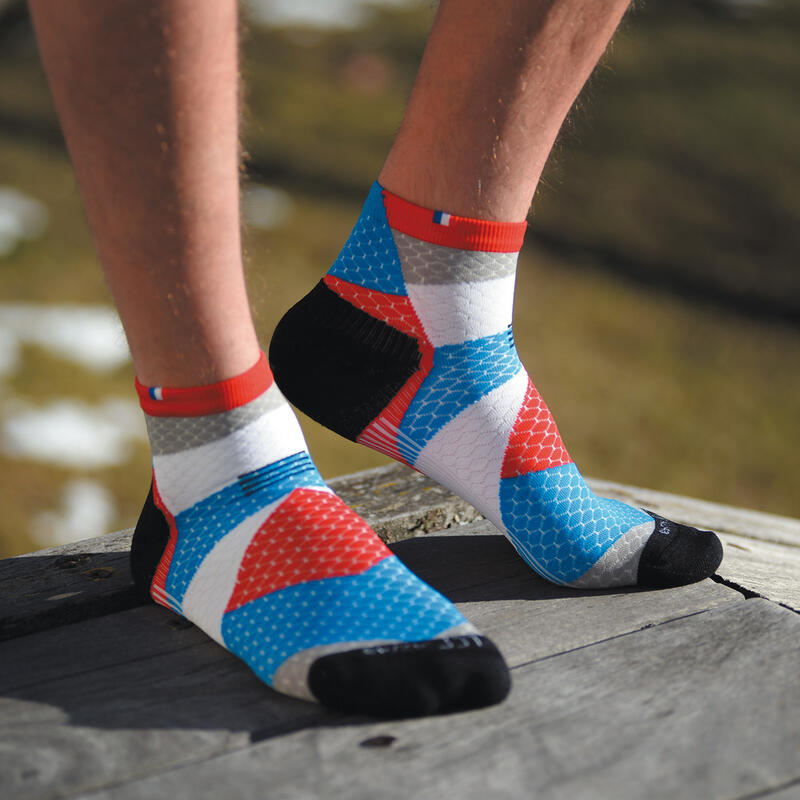 CHAUSSETTES DE RUNNING RENFORTS EN FIL D'ARGENT - FRACTAL