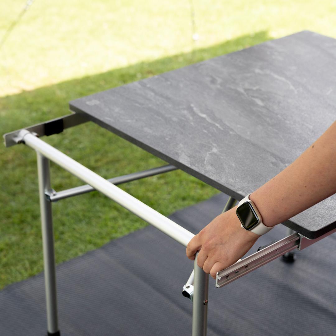 Sorrento extended brown 80/110/140 - Folding camping table 3/6