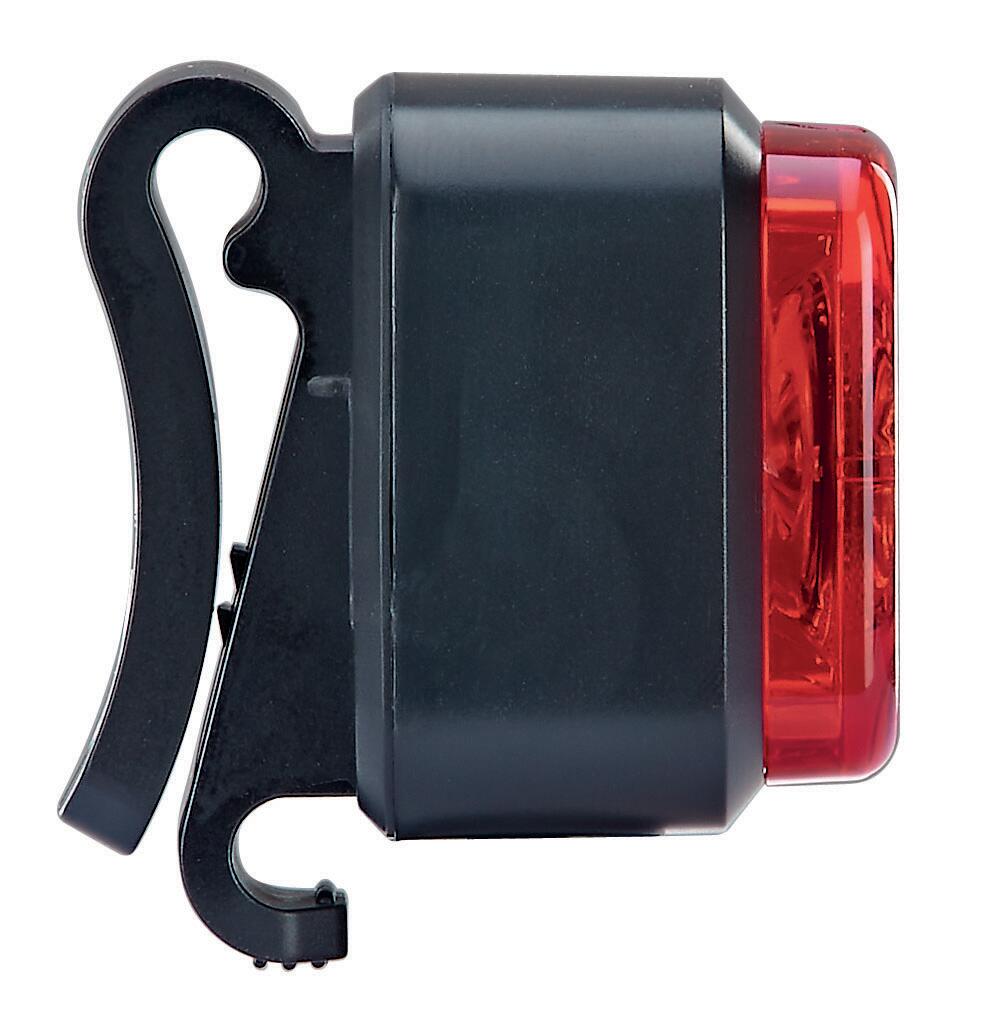 Luce posteriore LED con ricarica USB 4/5