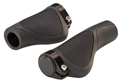 Manopole ergonomiche. sinistra 132 mm. destra 95 mm