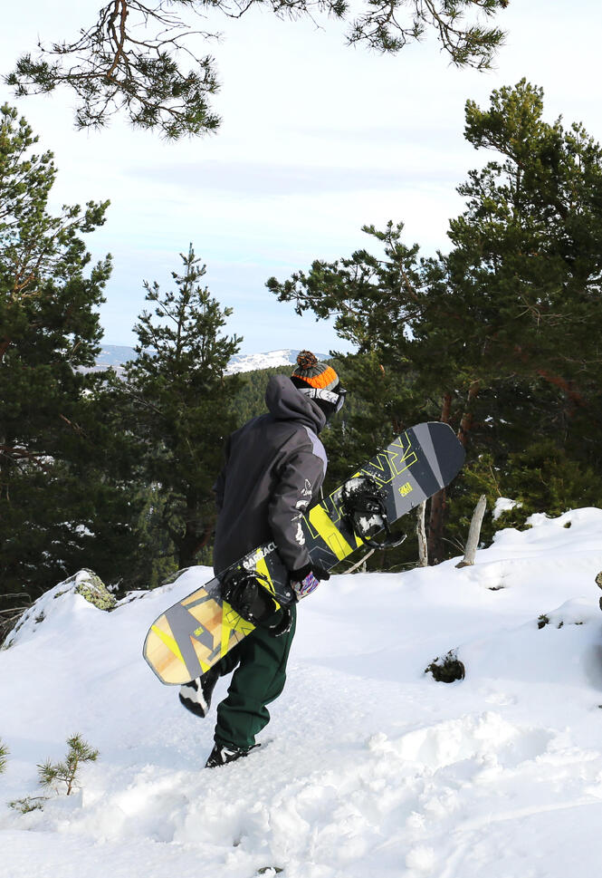 Zestaw Snowboard Raven Barracuda Carbon + Wiązania Raven S230