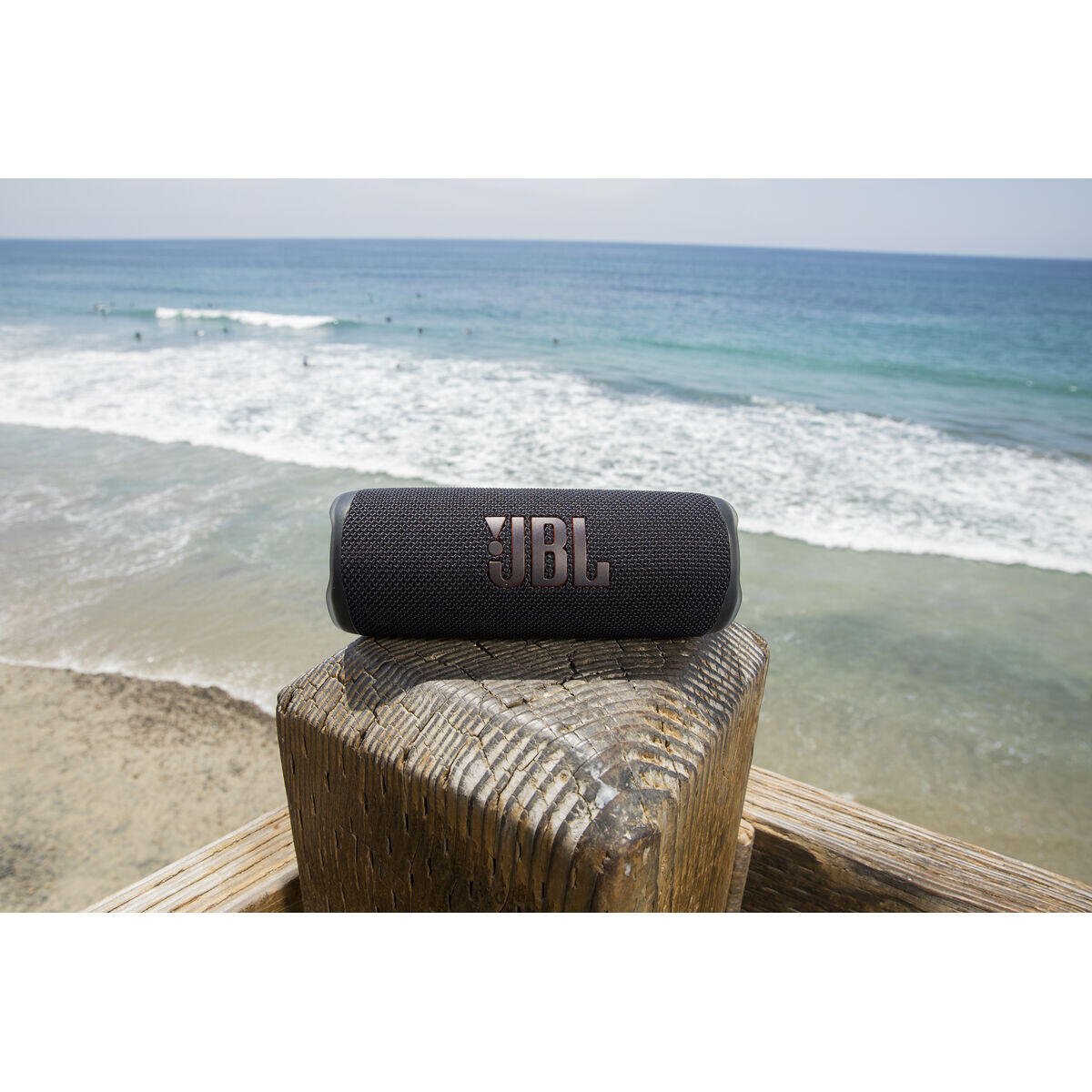 JBL Flip 6 Portable Waterproof and Dustproof Bluetooth Speaker 5/5