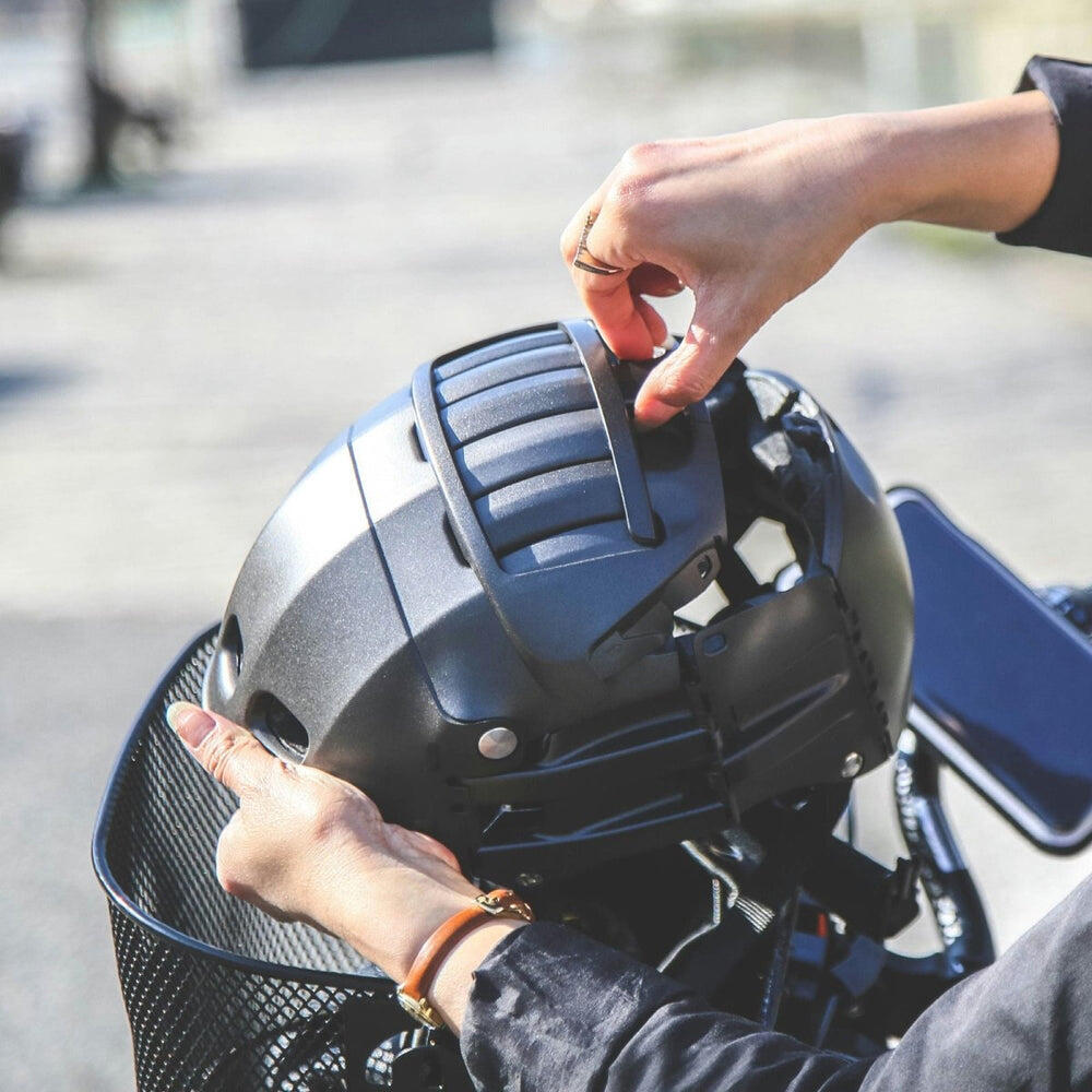 Casque pliable FIT gris pour vélo ou trottinette 7/9