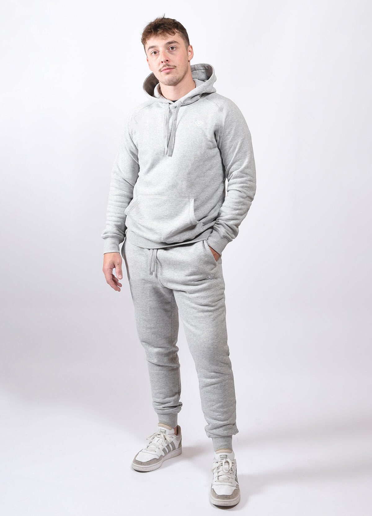 GLADIATORFIT Loven Jogger di Essence Uomo