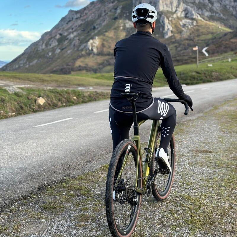 Chaqueta Ciclismo Para Lluvia Invierno DWR Mooquer Rain 365 Negra