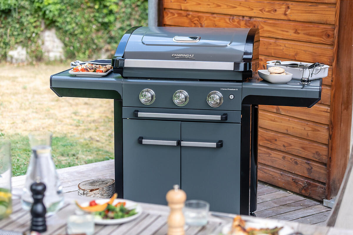 Campingaz 3 Series Premium S Gas BBQ (INT) 6/7