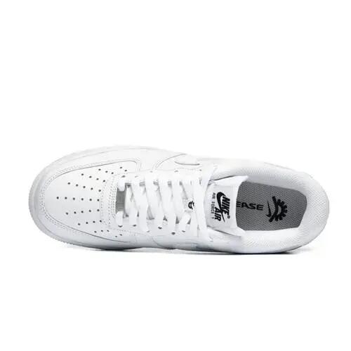 Sapatilhas para homens / masculino Nike Air Force 1 '07 Easyon 4/5
