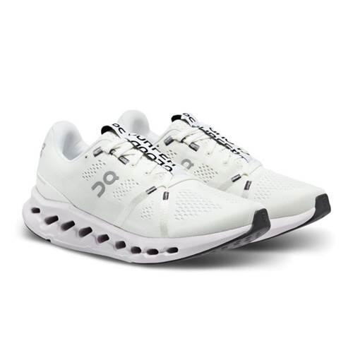 Schoenen om hard te lopen voor vrouwen On Cloudsurfer 7 W