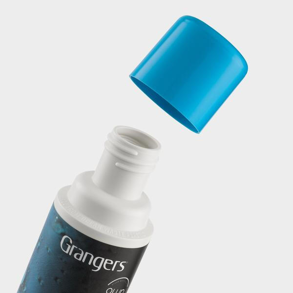 Płyn do prania GRANGERS Wash + Repel Down 2in1 2/4