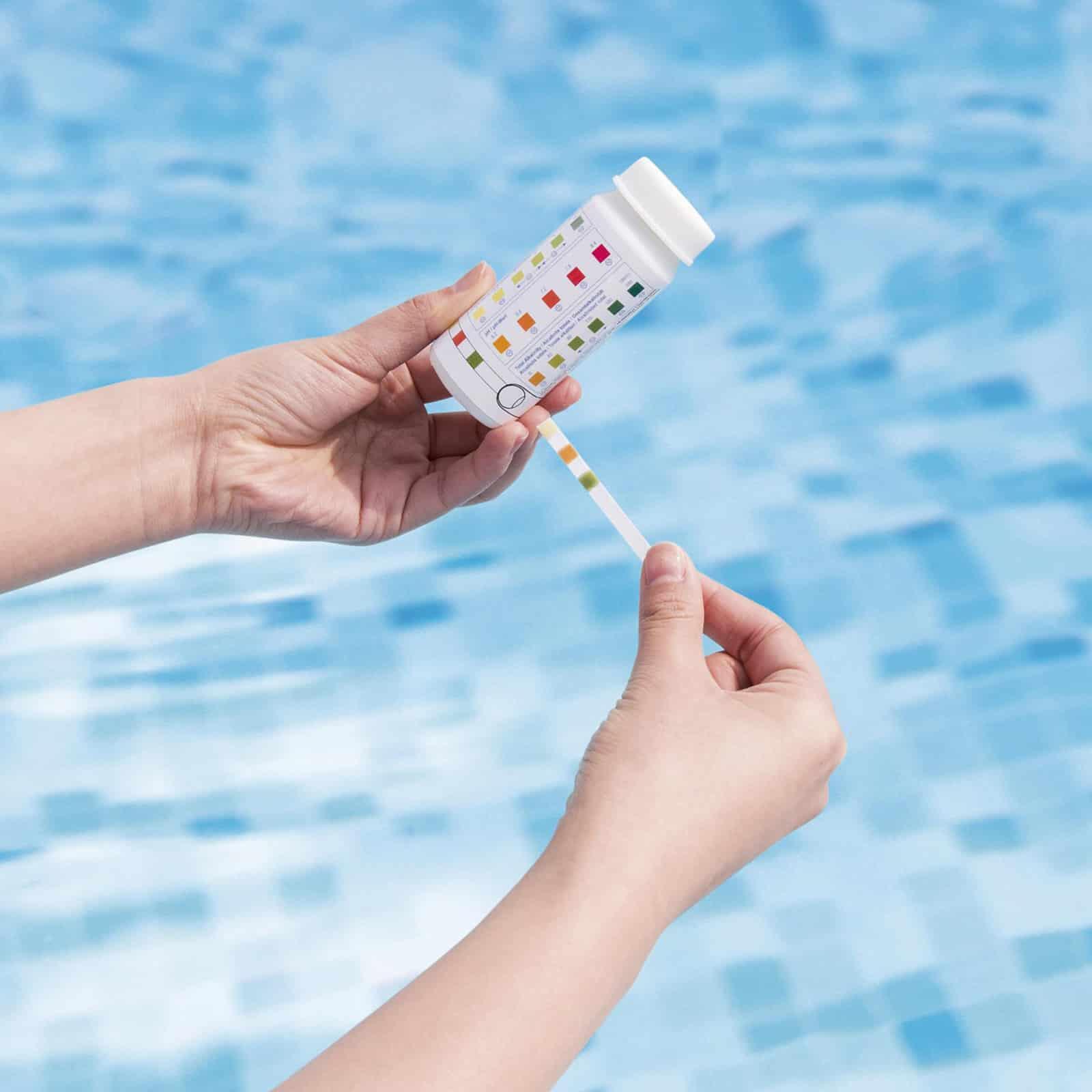 Kit d'entretien piscine natation - 50 Bandelettes Test 3 en 1 blanc 3/6