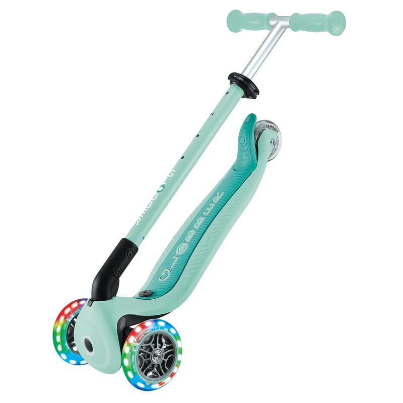 Globber Go up Active Lights in munt