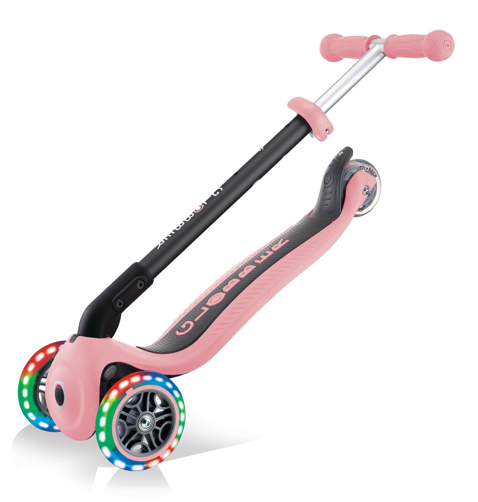 GLOBBER GO-UP FOLDABLE LIGHTS pastellrosa, mit Leuchtrollen 4/7