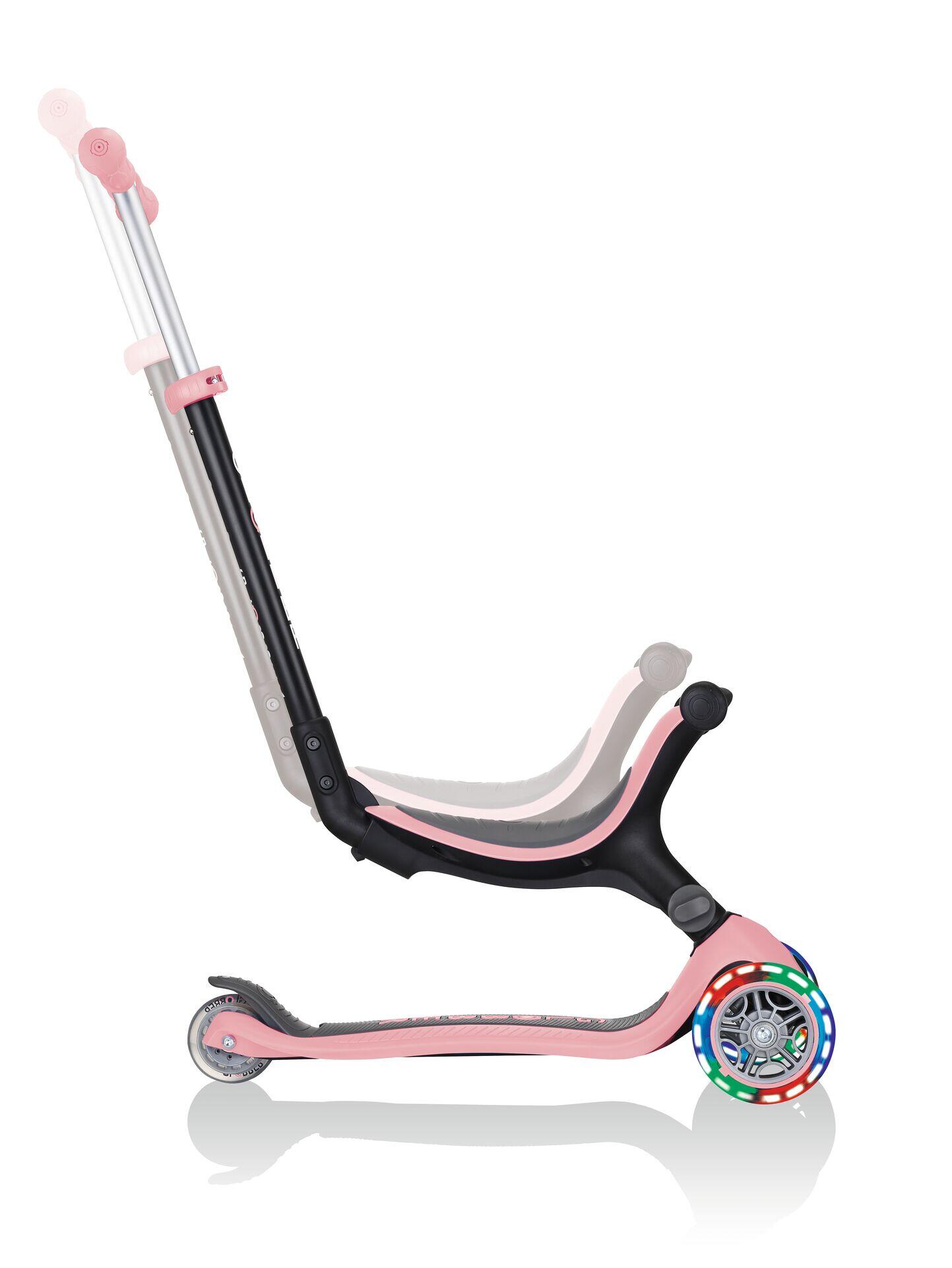 GLOBBER GO-UP FOLDABLE LIGHTS pastellrosa, mit Leuchtrollen 6/7