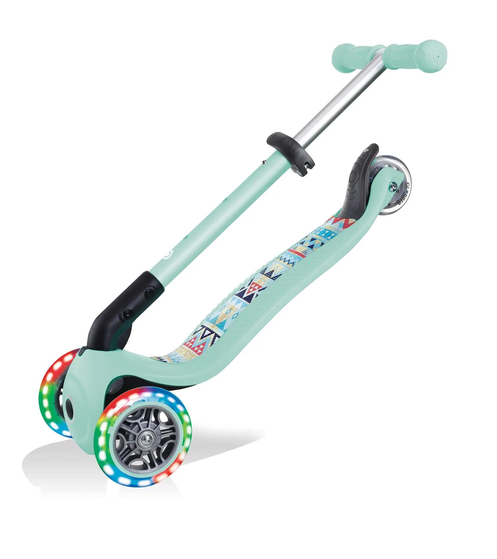 Monopattino per bambini JUNIOR FOLDABLE FANTASY LIGHTS 4/14